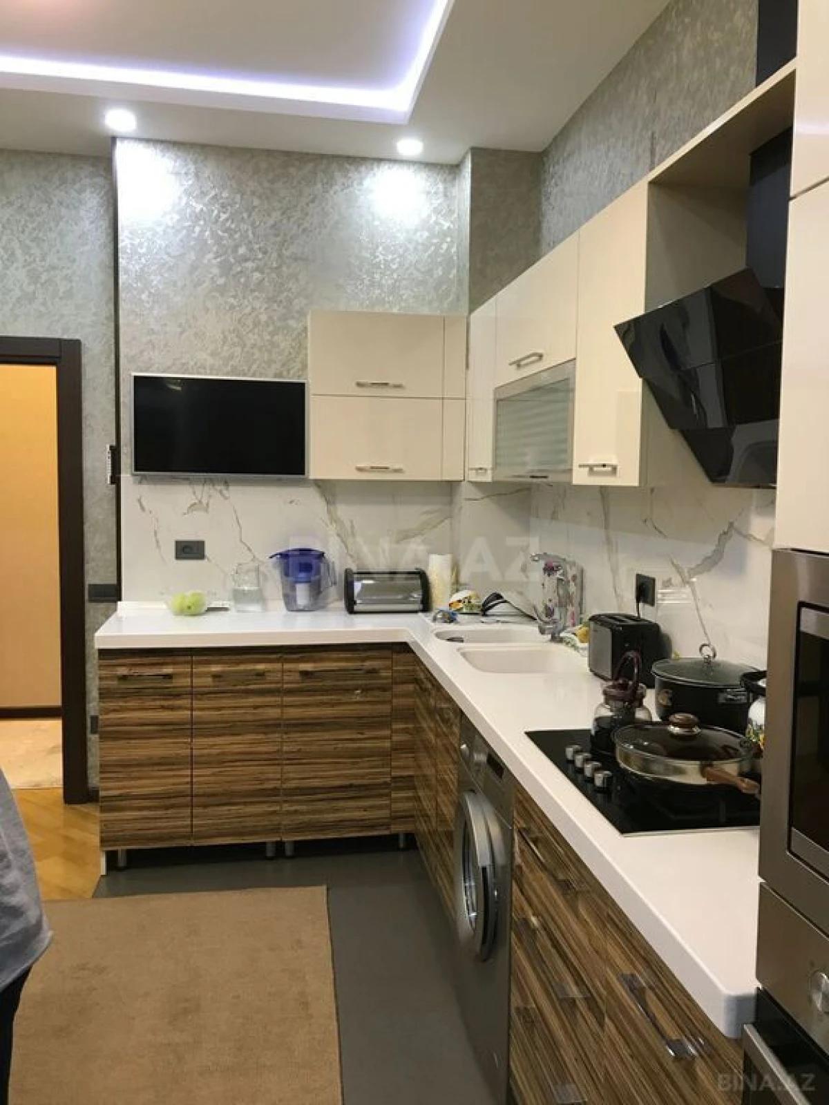 Satılır 3 otaqlı mənzil 115 m²