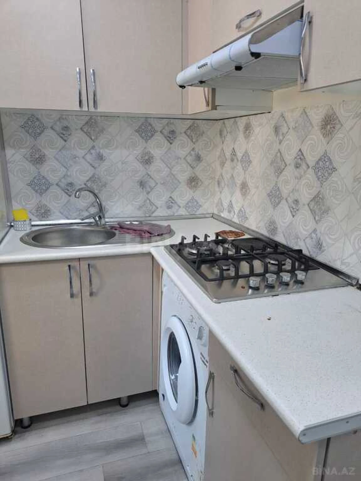 Satılır 2 otaqlı mənzil 50 m²