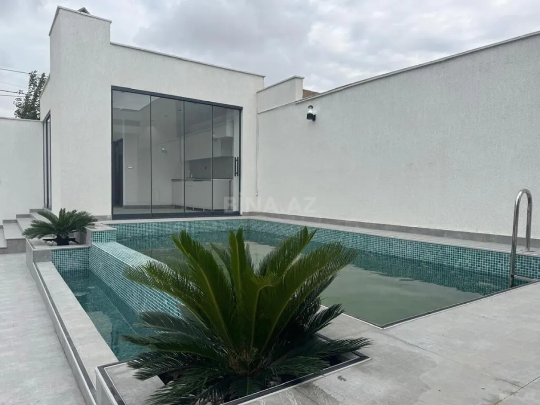 Satılır 4 otaqlı həyət evi 160 m²