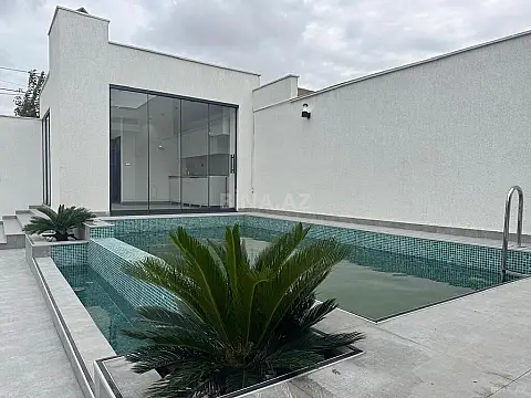 Satılır 4 otaqlı həyət evi 160 m²