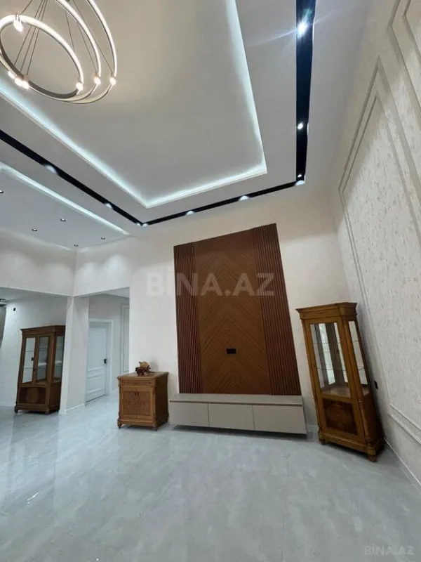 Satılır 4 otaqlı həyət evi 160 m²