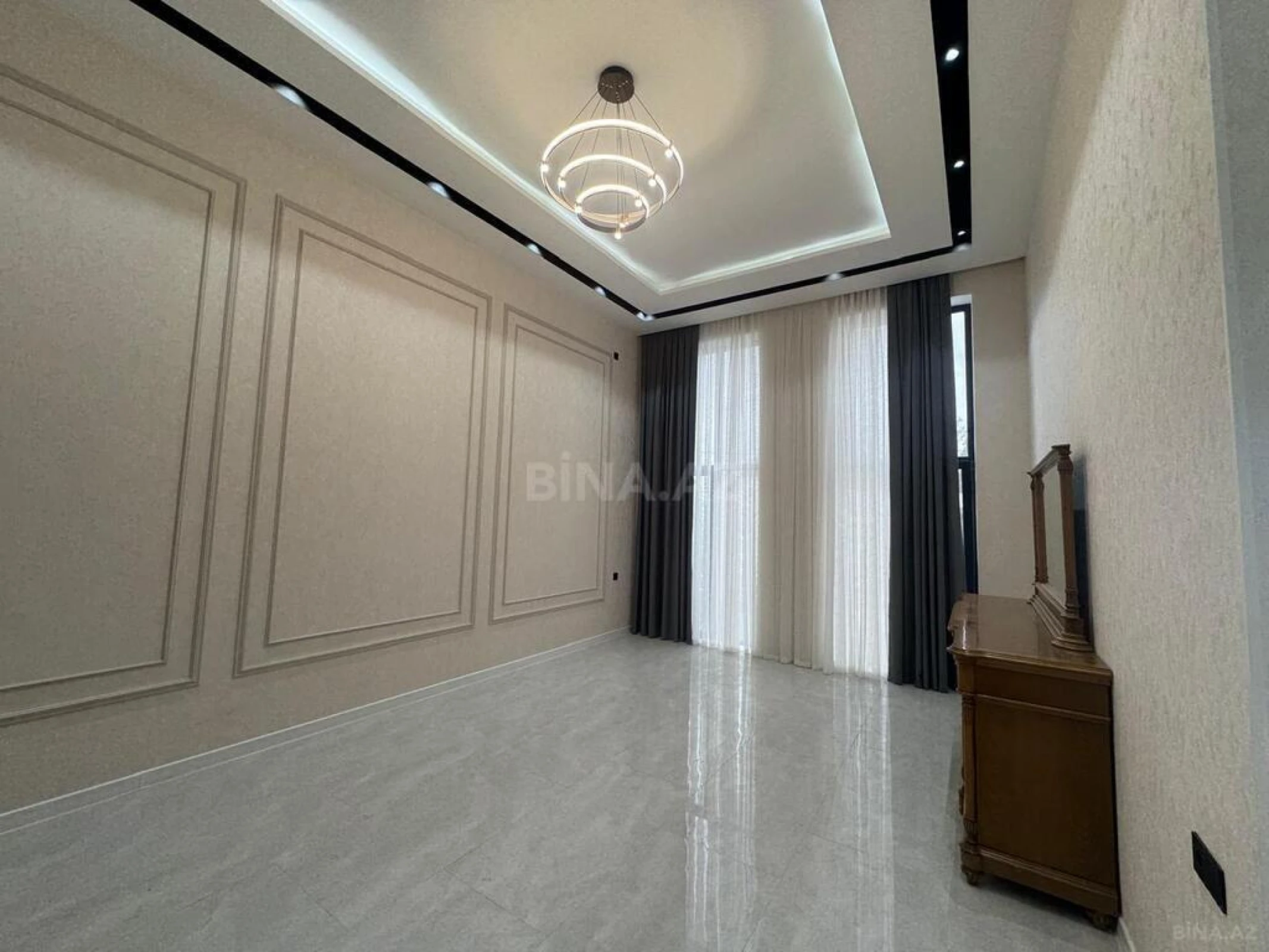 Satılır 4 otaqlı həyət evi 160 m²