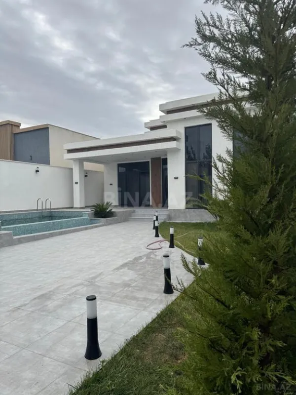 Satılır 4 otaqlı həyət evi 160 m²