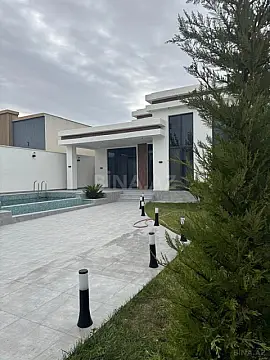 Satılır 4 otaqlı həyət evi 160 m²