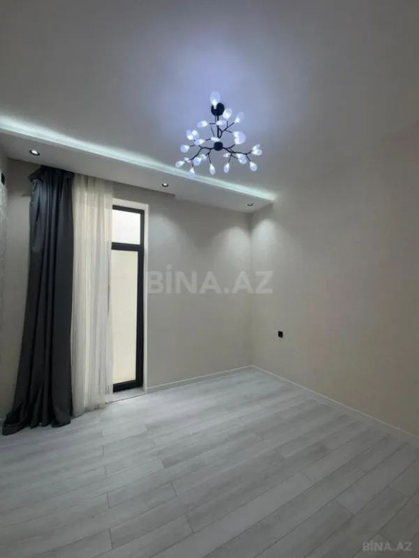 Satılır 4 otaqlı həyət evi 160 m²