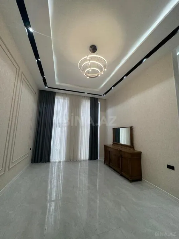 Satılır 4 otaqlı həyət evi 160 m²