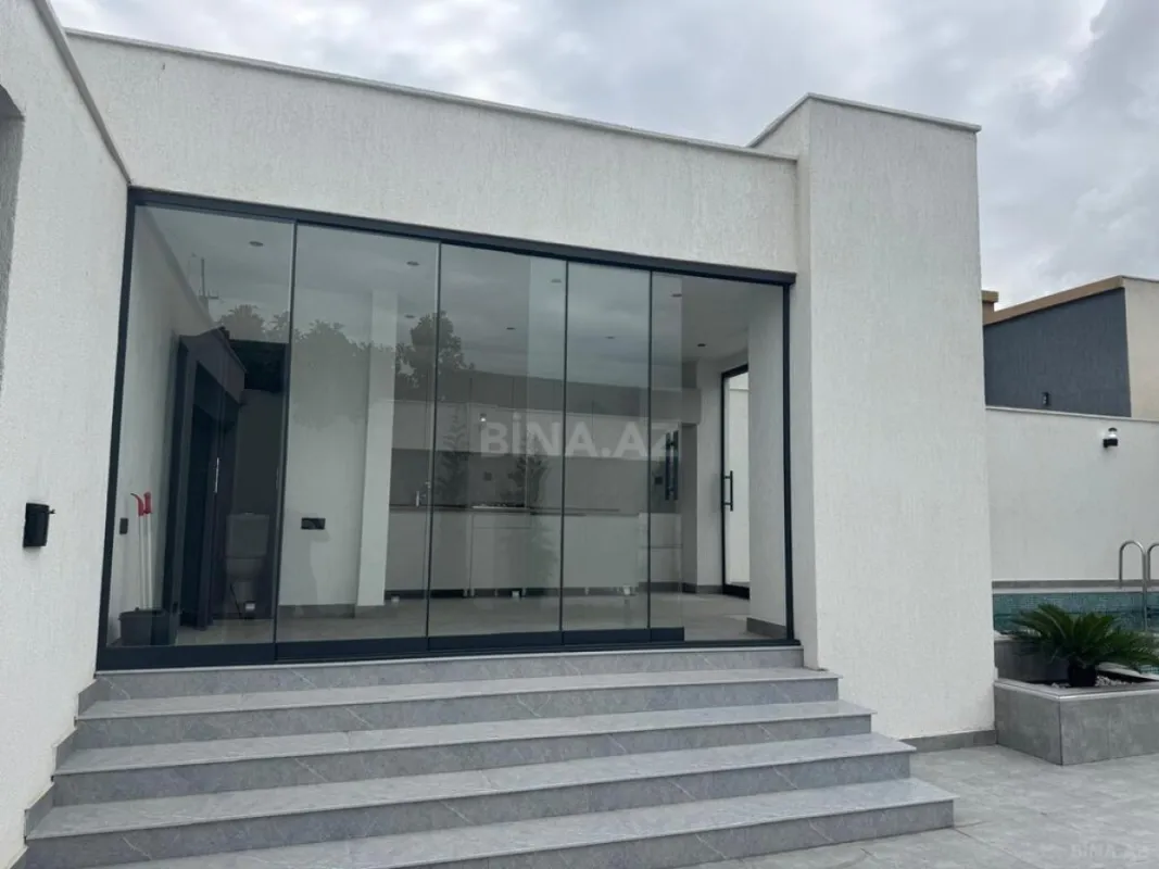 Satılır 4 otaqlı həyət evi 160 m²