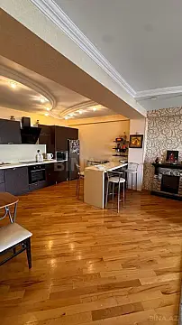 Satılır 3 otaqlı mənzil 124 m² — Bakı, Nizami 3 otaq 124.00 m²
