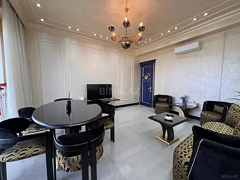 Satılır 3 otaqlı mənzil 120 m²