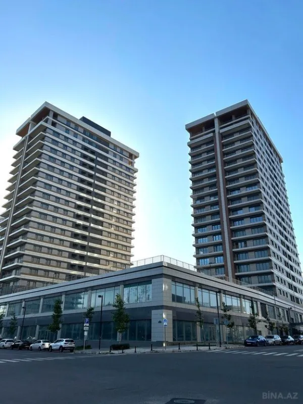 Satılır 3 otaqlı mənzil 120 m²