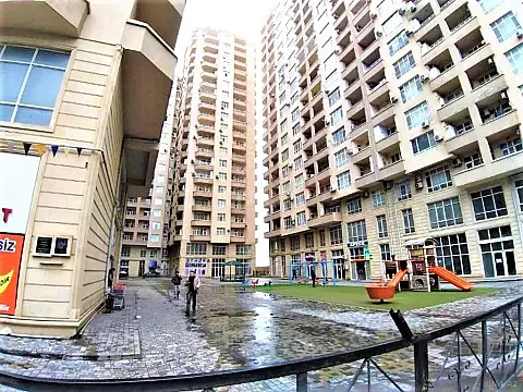 Satılır 3 otaqlı mənzil 140 m² — Bakı 3 otaq 140.00 m²