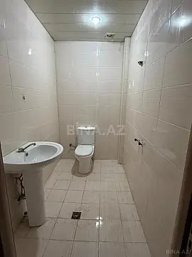 Satılır 3 otaqlı mənzil 140 m²