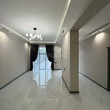 Satılır 5 otaqlı həyət evi 200 m²