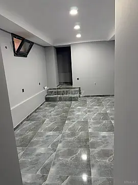 Kirayə verilir obyekt 68 m²