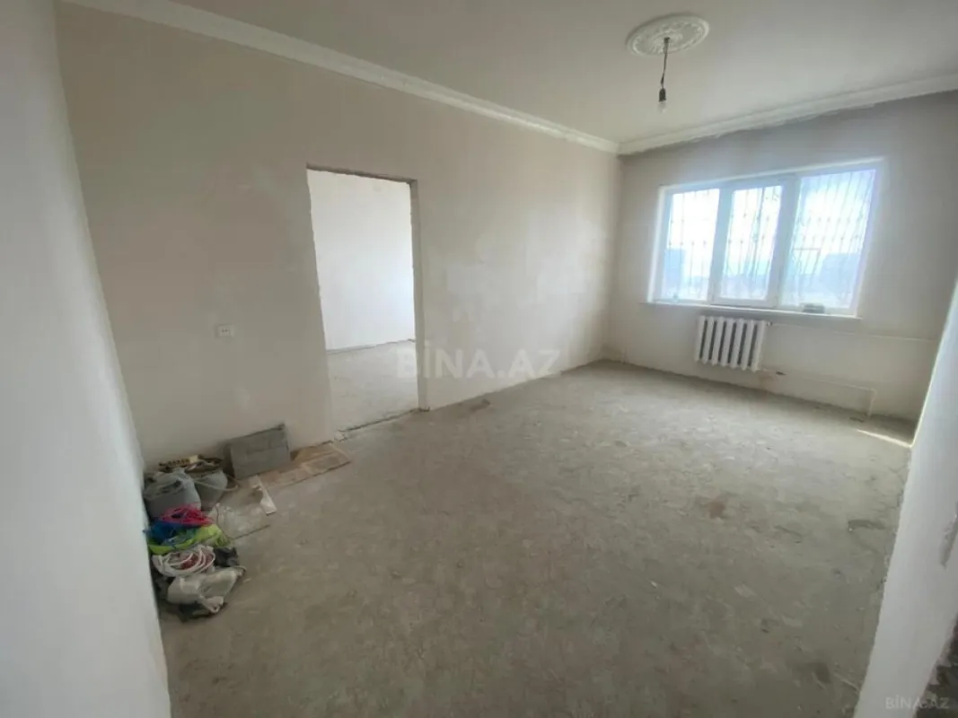 Satılır 4 otaqlı mənzil 99 m²