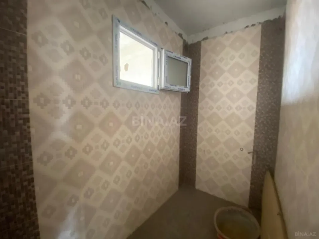 Satılır 4 otaqlı mənzil 99 m²