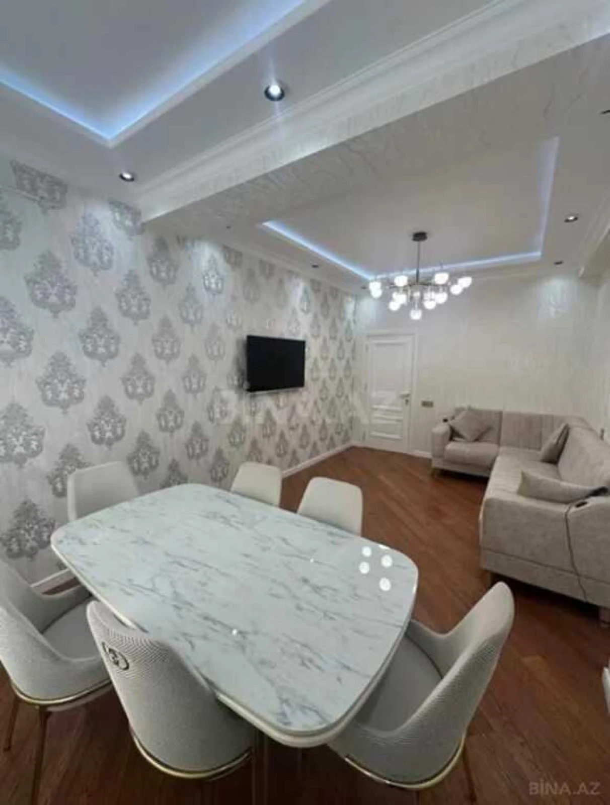 Satılır 3 otaqlı mənzil 100 m²