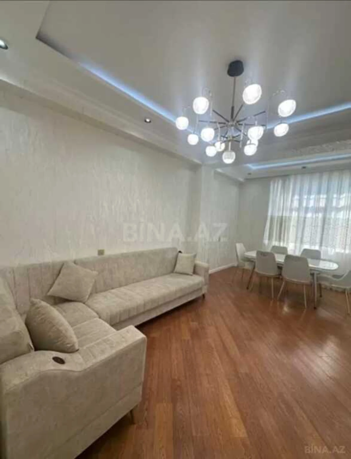 Satılır 3 otaqlı mənzil 100 m²