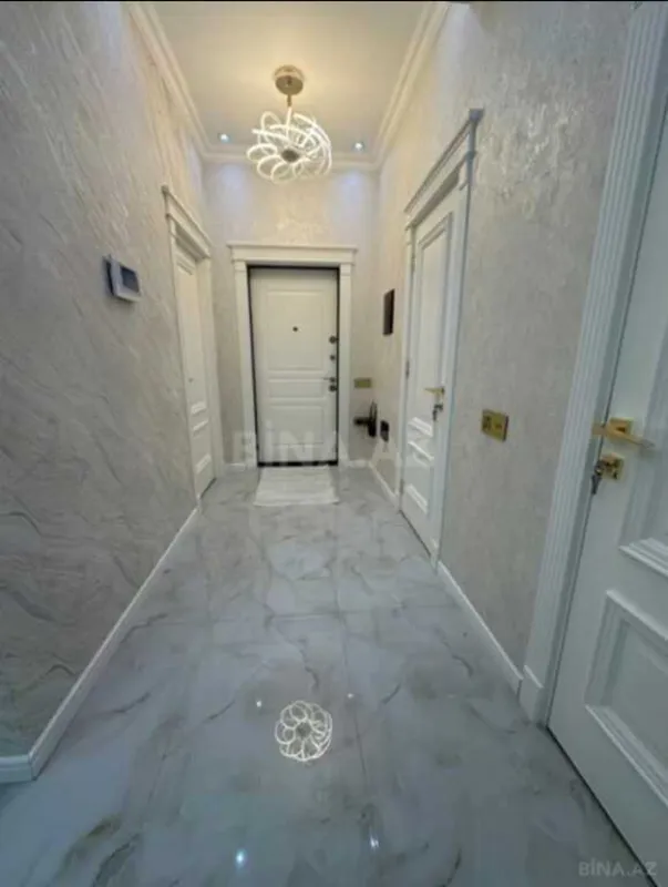 Satılır 3 otaqlı mənzil 100 m²