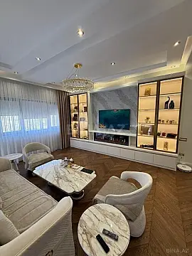 Satılır 4 otaqlı mənzil 185 m² — Bakı 4 otaq 185.00 m²