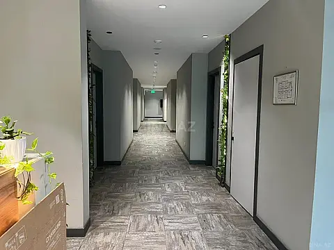 Kirayə verilir 12 otaqlı ofis 600 m²