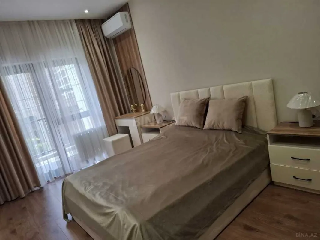 Satılır 2 otaqlı mənzil 65 m²