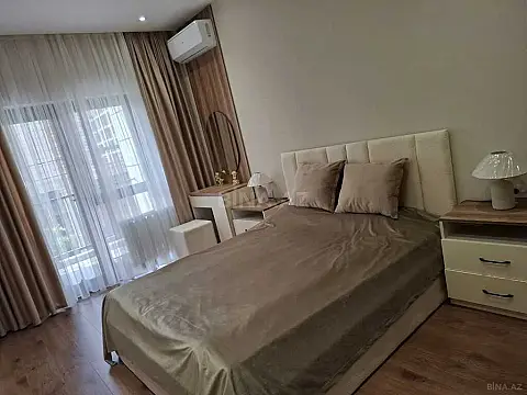 Satılır 2 otaqlı mənzil 65 m²