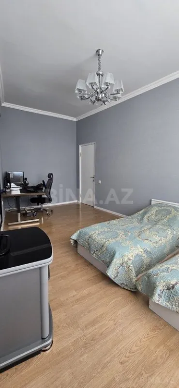 Satılır 2 otaqlı mənzil 100 m²