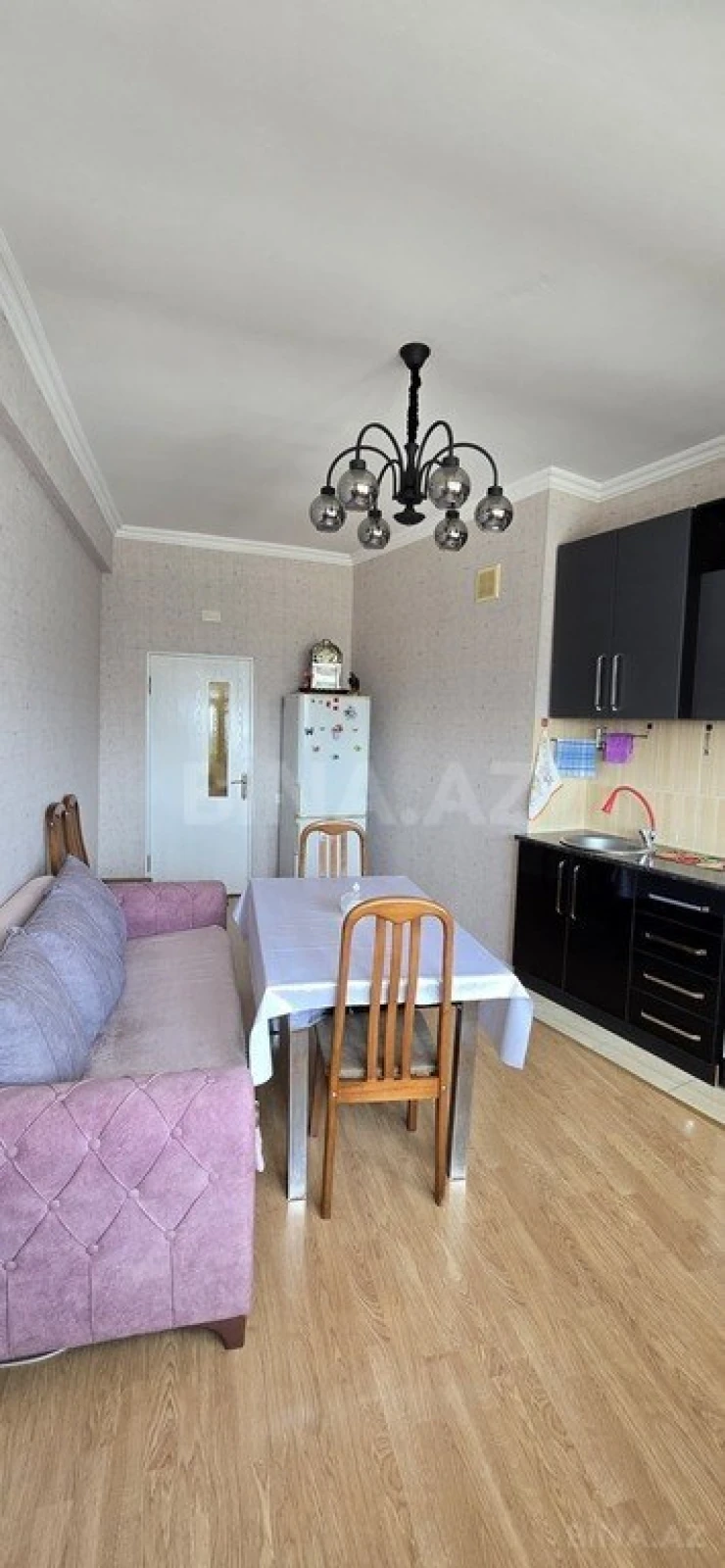 Satılır 2 otaqlı mənzil 100 m²