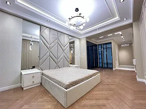 Kirayə verilir 3 otaqlı mənzil 130 m²