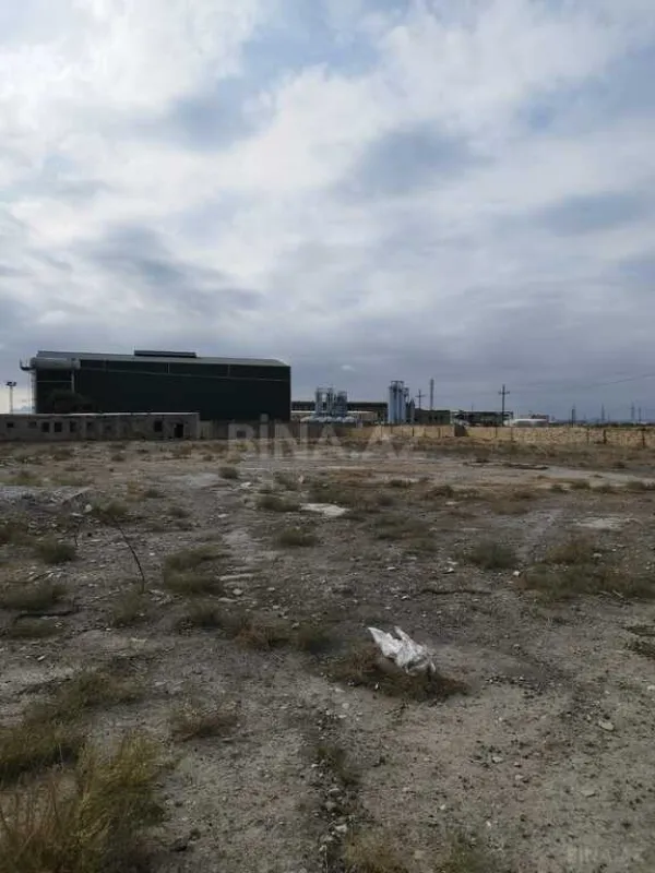 Satılır torpaq sahəsi 102 m²