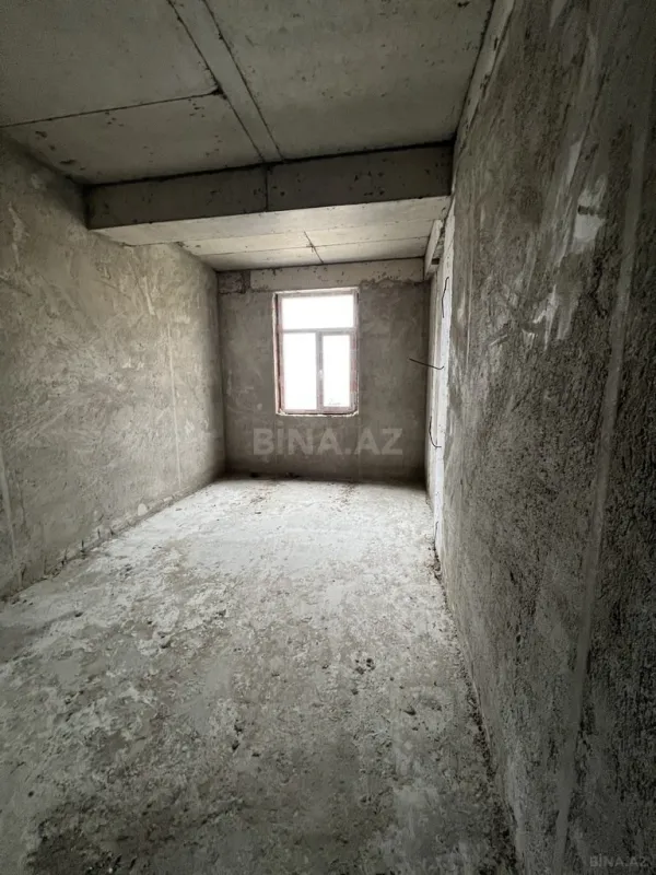 Satılır 2 otaqlı mənzil 83 m²