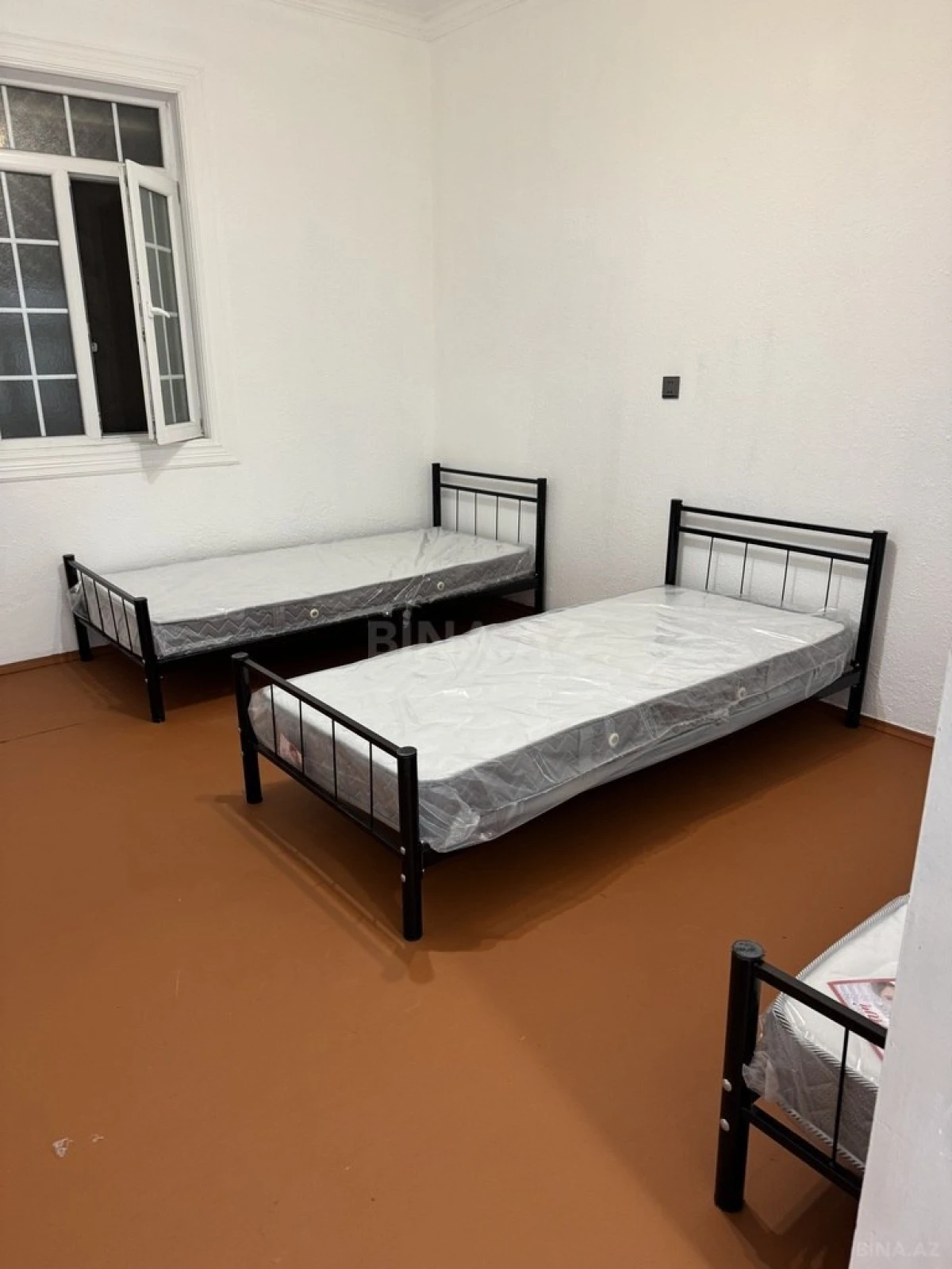 Kirayə verilir 4 otaqlı həyət evi 65 m²