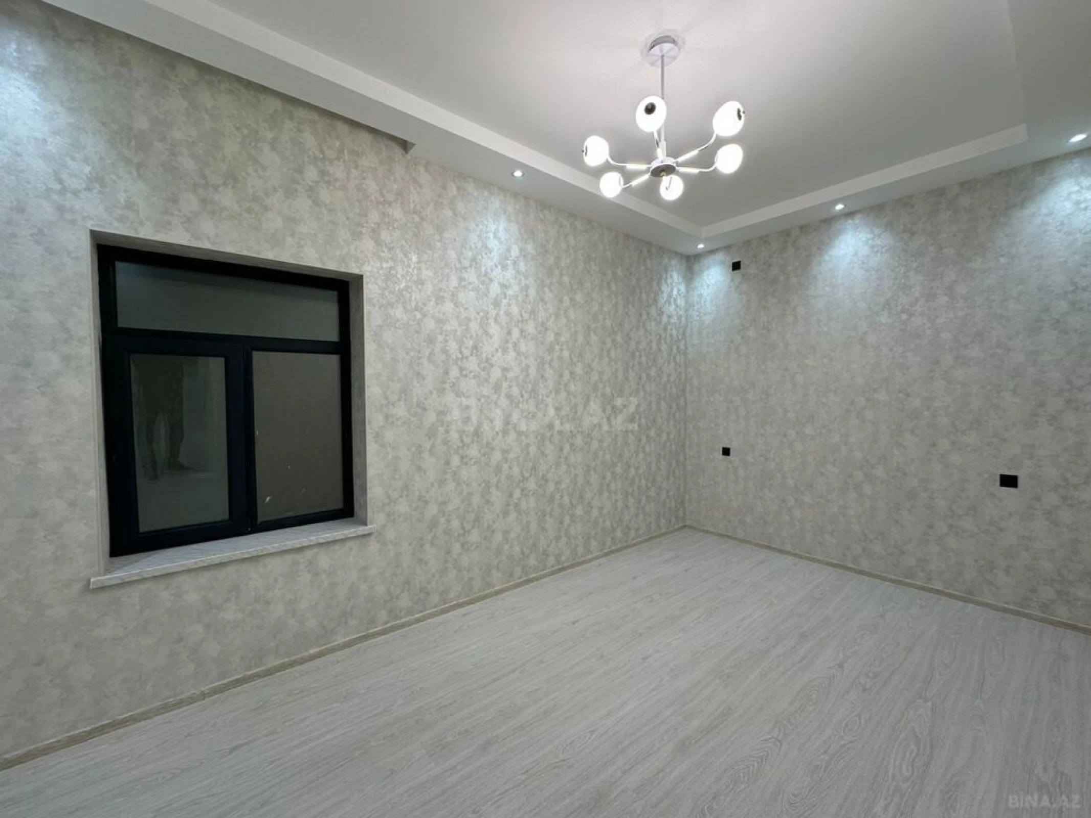 Satılır 4 otaqlı həyət evi 140 m²