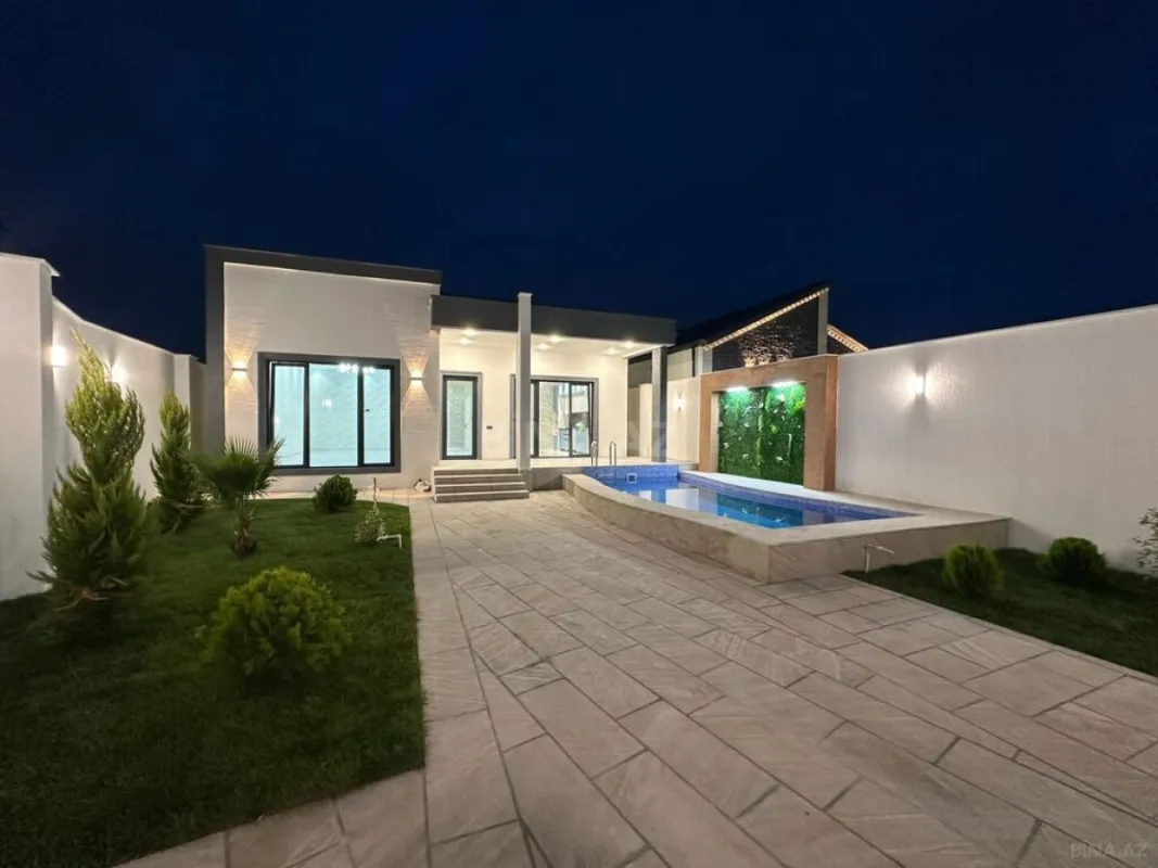 Satılır 4 otaqlı həyət evi 140 m²