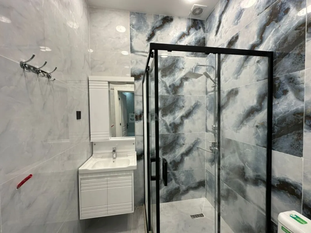 Satılır 4 otaqlı həyət evi 140 m²