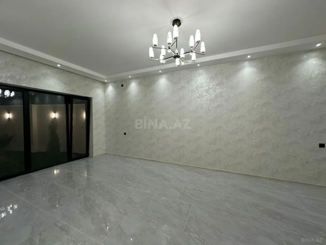 Satılır 4 otaqlı həyət evi 140 m²