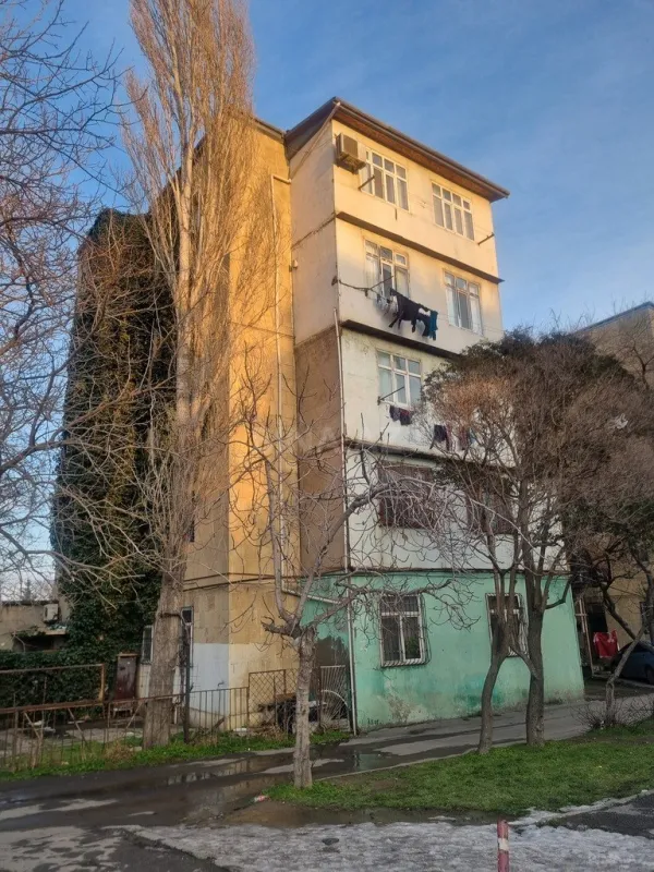 Satılır 1 otaqlı mənzil 30 m²