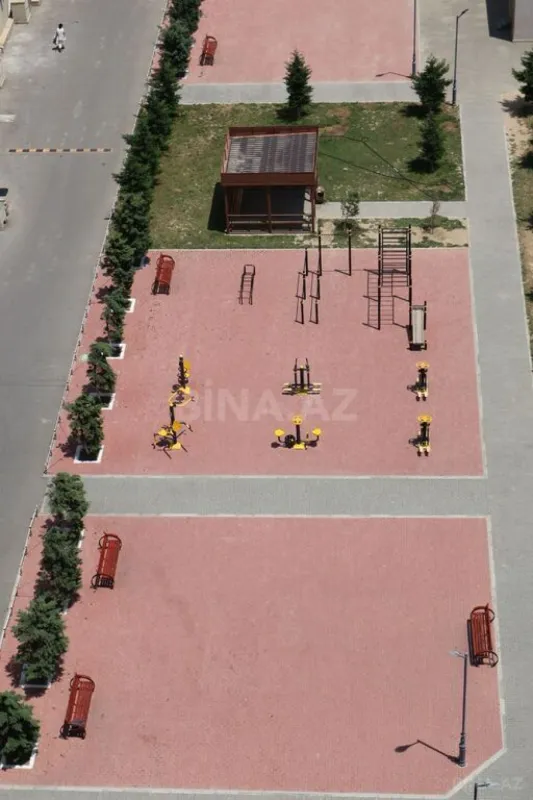 Satılır 2 otaqlı mənzil 78 m²