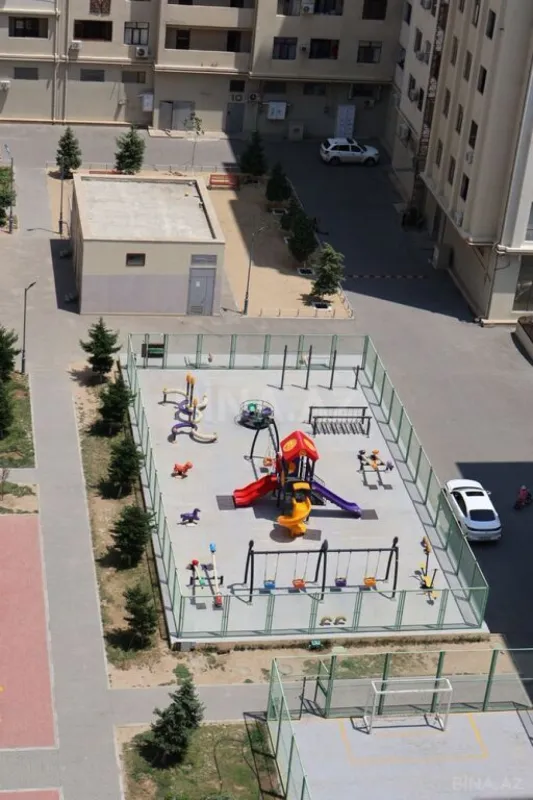 Satılır 2 otaqlı mənzil 78 m²