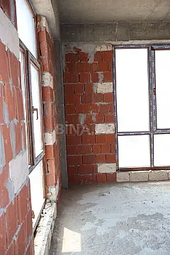 Satılır 2 otaqlı mənzil 78 m²