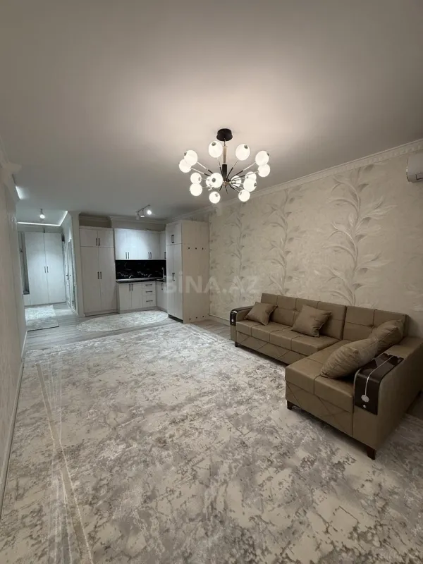 Satılır 3 otaqlı mənzil 82 m²