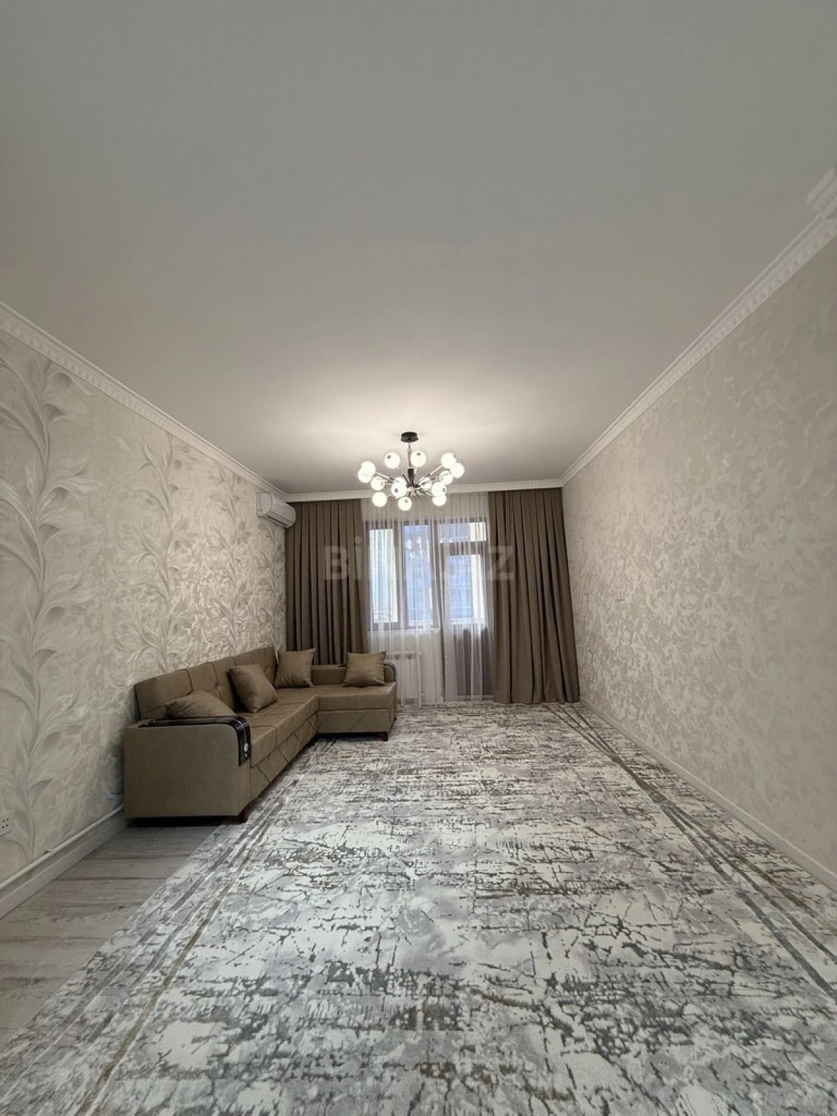 Satılır 3 otaqlı mənzil 82 m²