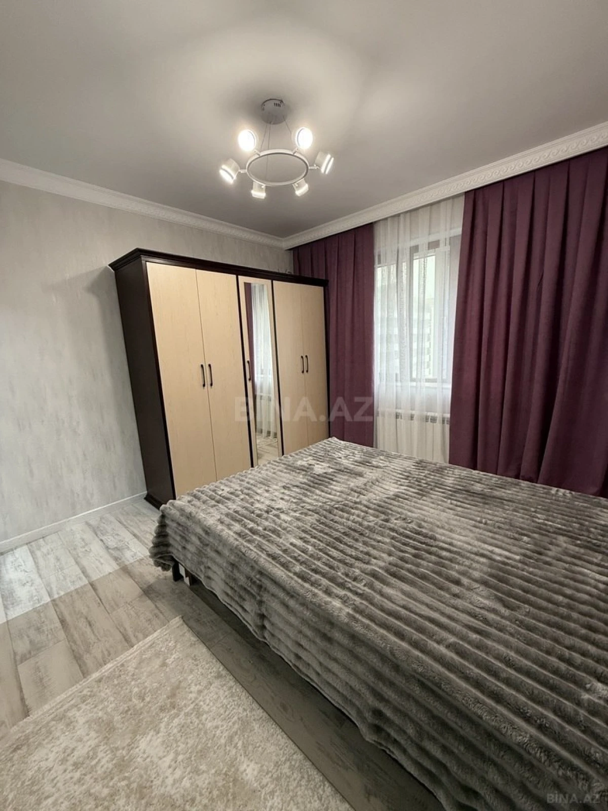 Satılır 3 otaqlı mənzil 82 m²
