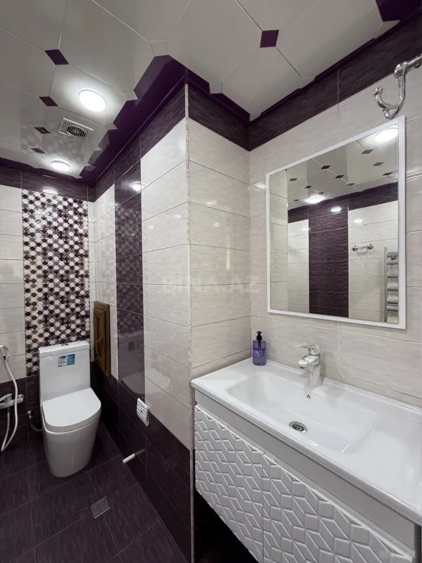 Satılır 3 otaqlı mənzil 82 m²