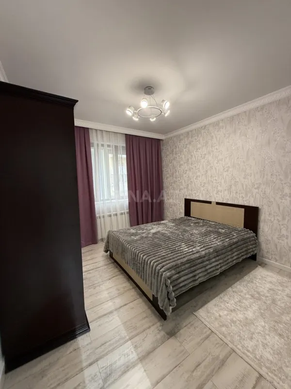 Satılır 3 otaqlı mənzil 82 m²