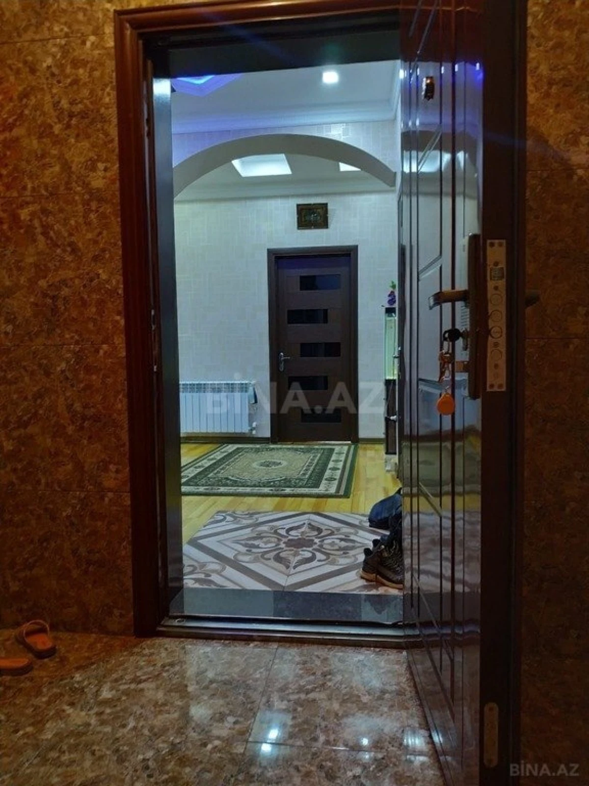 Satılır 3 otaqlı mənzil 88 m²