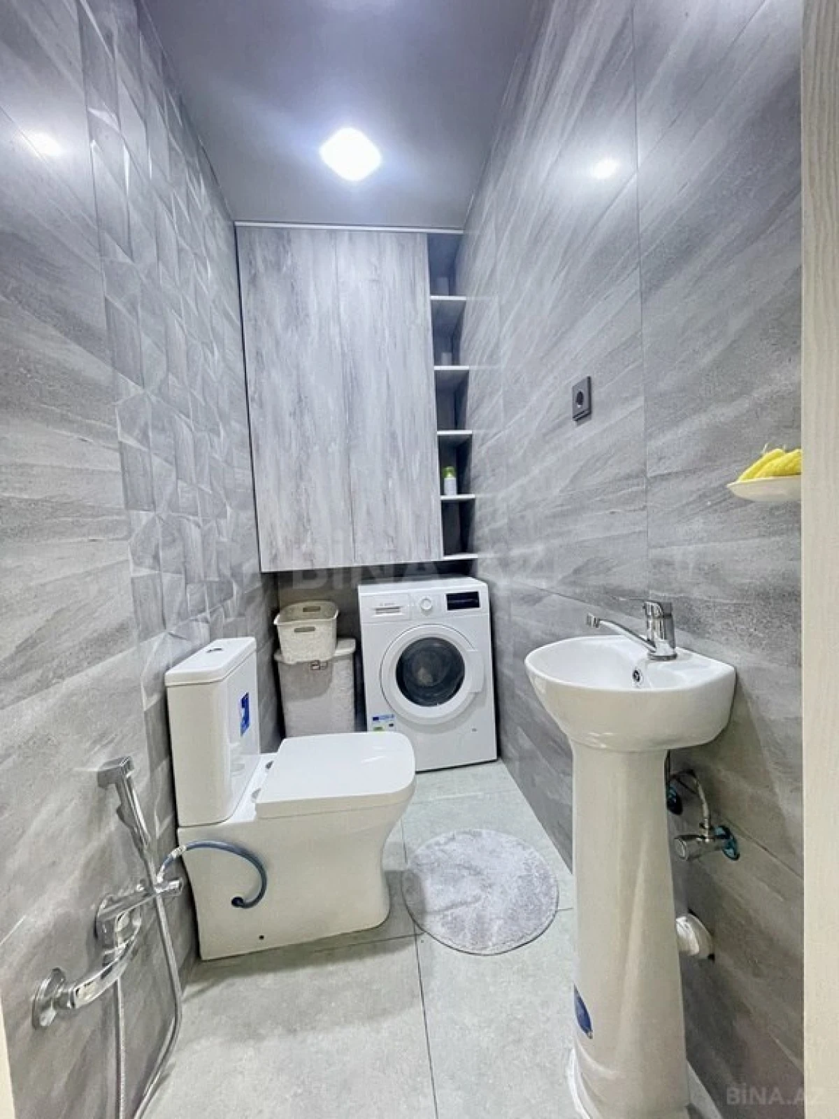 Satılır 3 otaqlı mənzil 112 m²