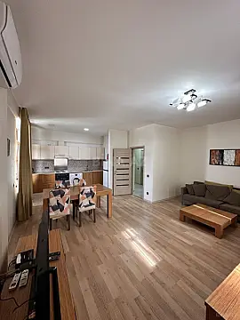 Satılır 2 otaqlı mənzil 78 m²