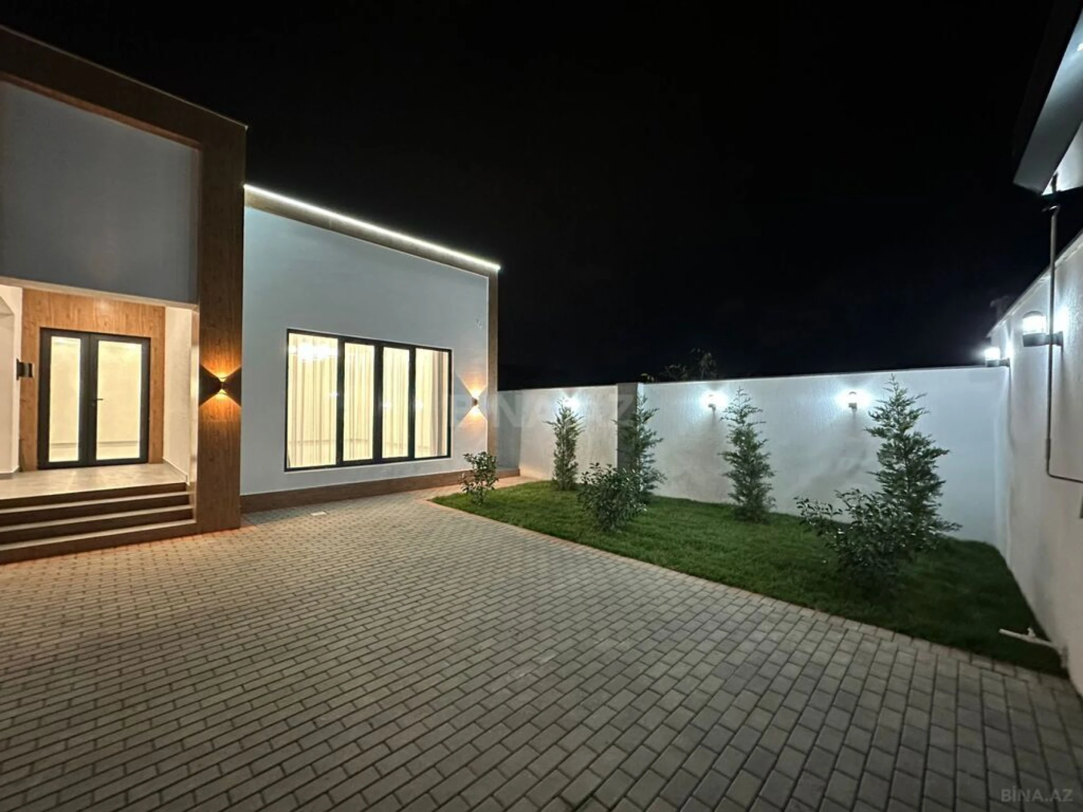 Satılır 4 otaqlı həyət evi 180 m²